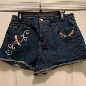 “Save the Bees” Hand-painted Women’s Jean Shorts